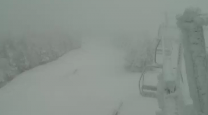 Killington, VT, will host FIS World Cup on 11/26-27. Here's view this morning (11/23) via webcam. Making snow.